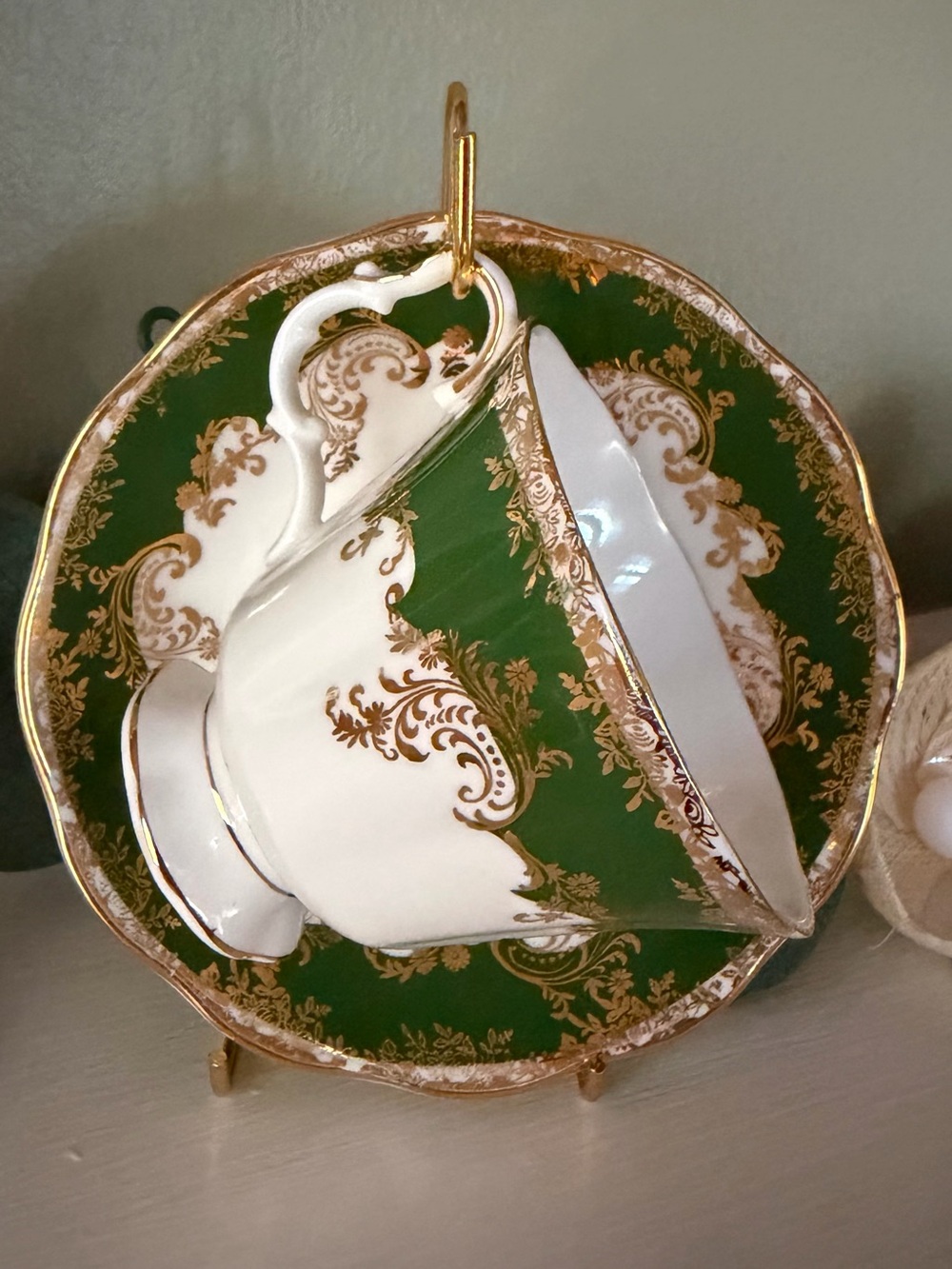 Royal Albert Bone China Cup & Saucer – Emerald & Gold Scrollwork - Picture 2 of 9